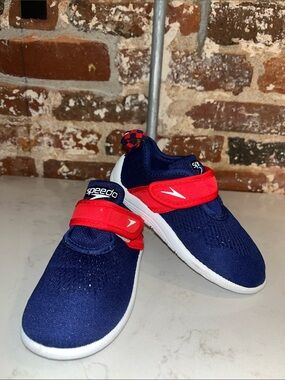 Speedo Kids Navy and Red Slip-On Water Shoes with Hook Strap
